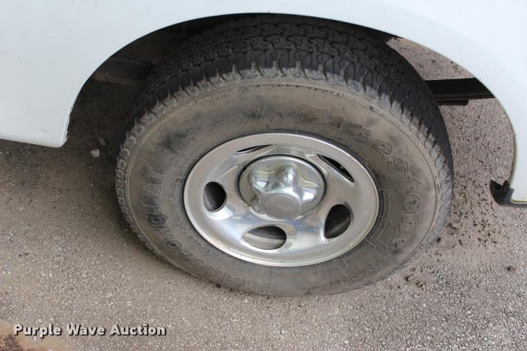 image for item DA2728 2000 Ford F150 SuperCab pickup truck