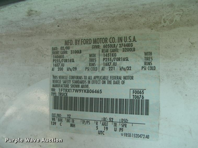 image for item DA2728 2000 Ford F150 SuperCab pickup truck