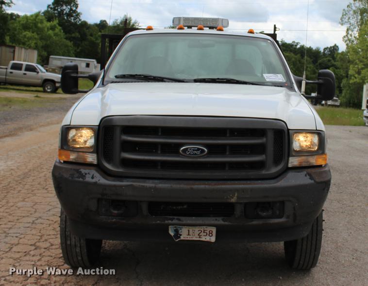 image for item DA2729 2002 Ford F550 flatbed truck