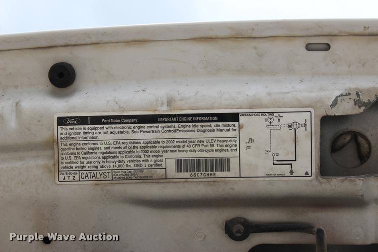 image for item DA2729 2002 Ford F550 flatbed truck