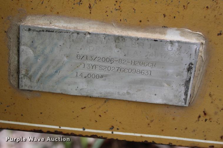 image for item DA2730 2006 Starlite 82-H206CR equipment trailer