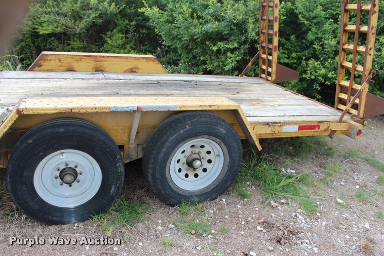 image for item DA2730 2006 Starlite 82-H206CR equipment trailer