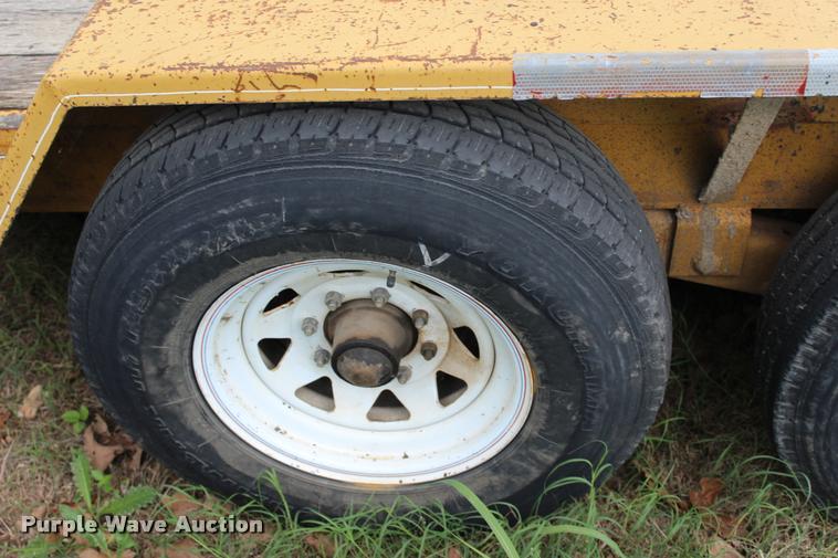 image for item DA2730 2006 Starlite 82-H206CR equipment trailer