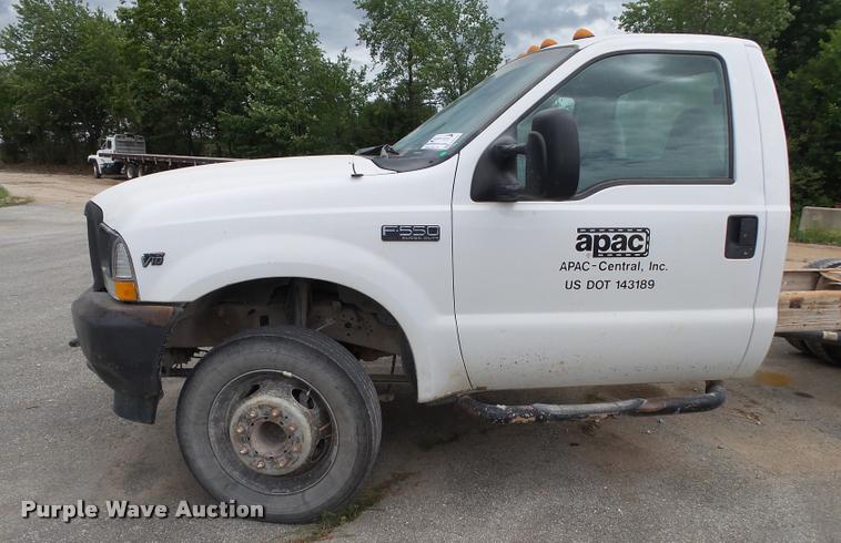 image for item DA2731 2003 Ford F550 truck cab and chassis