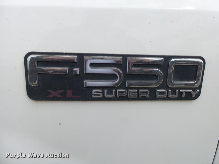 image for item DA2731 2003 Ford F550 truck cab and chassis