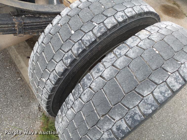 image for item DA2731 2003 Ford F550 truck cab and chassis