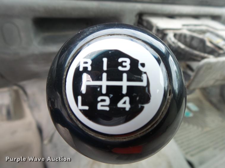 image for item DA2731 2003 Ford F550 truck cab and chassis