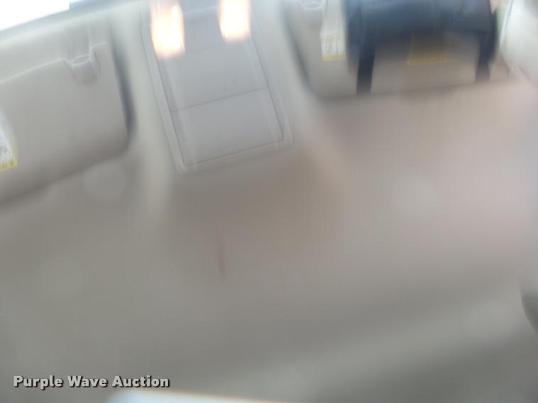 image for item DA2731 2003 Ford F550 truck cab and chassis