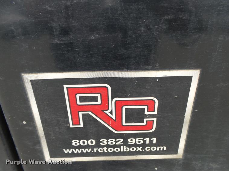 image for item DA2732 2003 Ford F250 Super Duty flatbed pickup truck