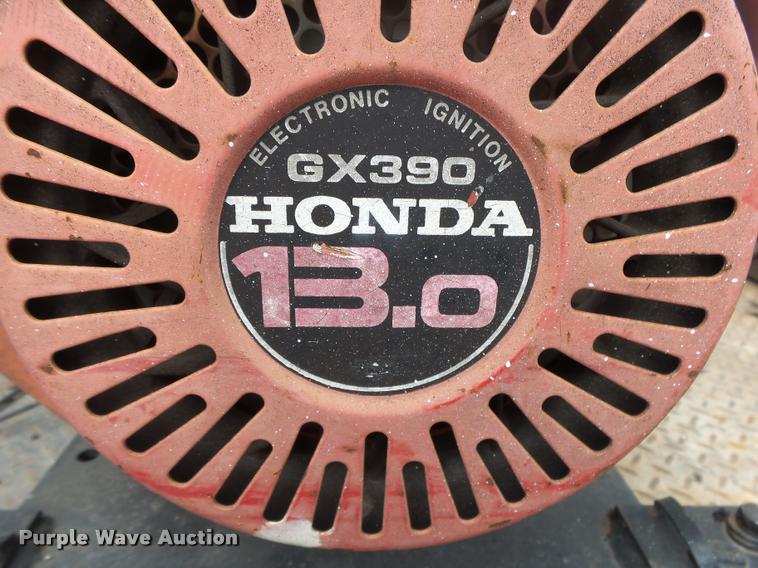 image for item DA2732 2003 Ford F250 Super Duty flatbed pickup truck