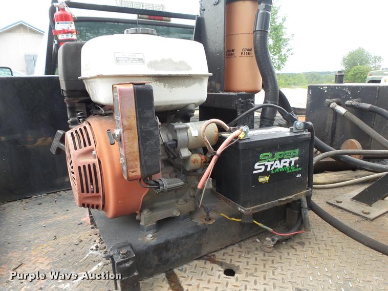 image for item DA2732 2003 Ford F250 Super Duty flatbed pickup truck