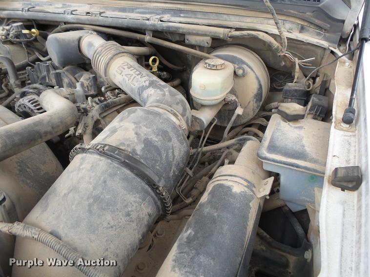 image for item DA2732 2003 Ford F250 Super Duty flatbed pickup truck