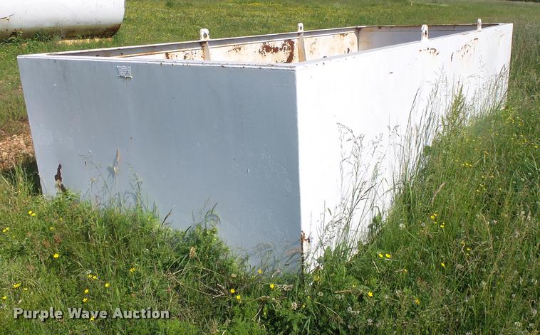 image for item DA2735 Fuel tank