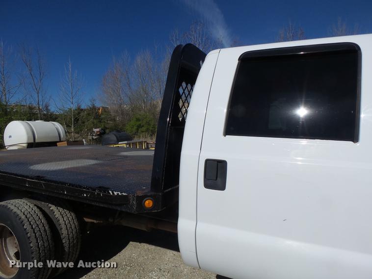 image for item DA3445 2010 Ford F350 Super Duty Crew Cab flatbed pickup truck