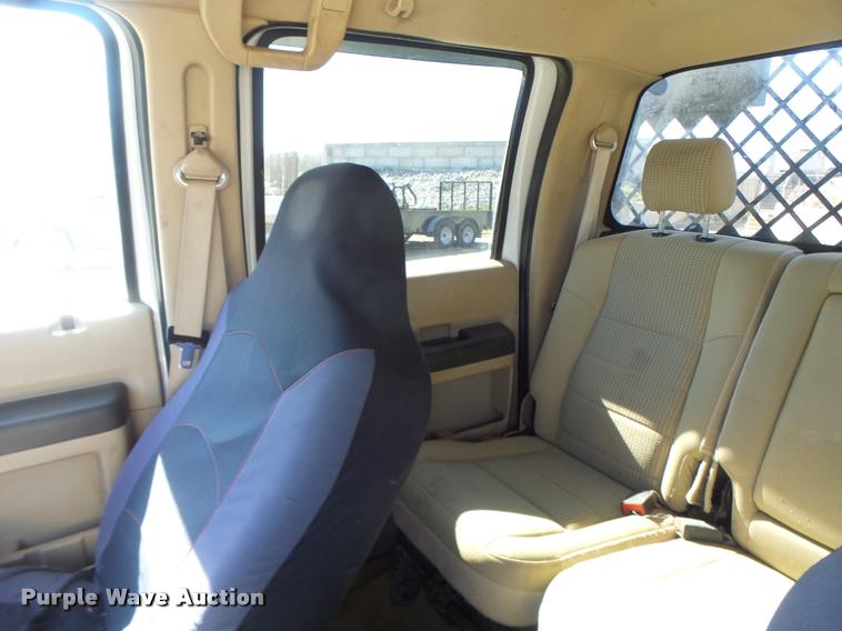 image for item DA3445 2010 Ford F350 Super Duty Crew Cab flatbed pickup truck