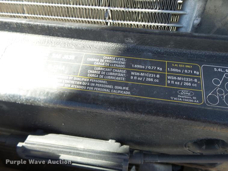 image for item DA3445 2010 Ford F350 Super Duty Crew Cab flatbed pickup truck