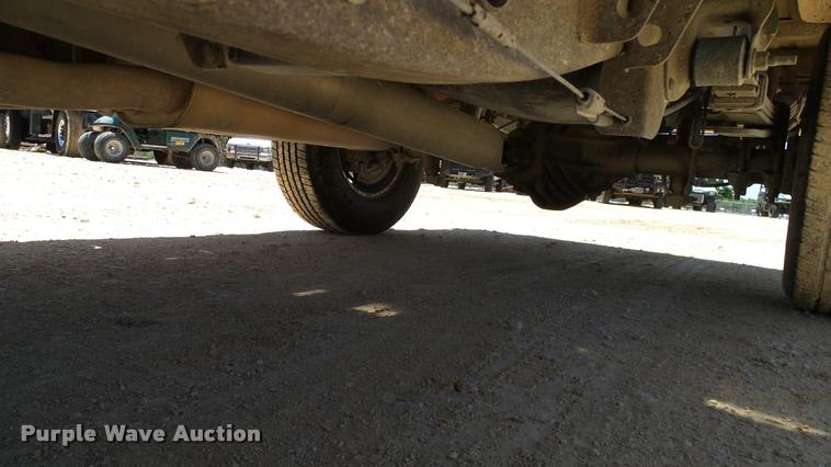 image for item DA6223 2002 Chevrolet Silverado 2500HD Ext. Cab pickup truck