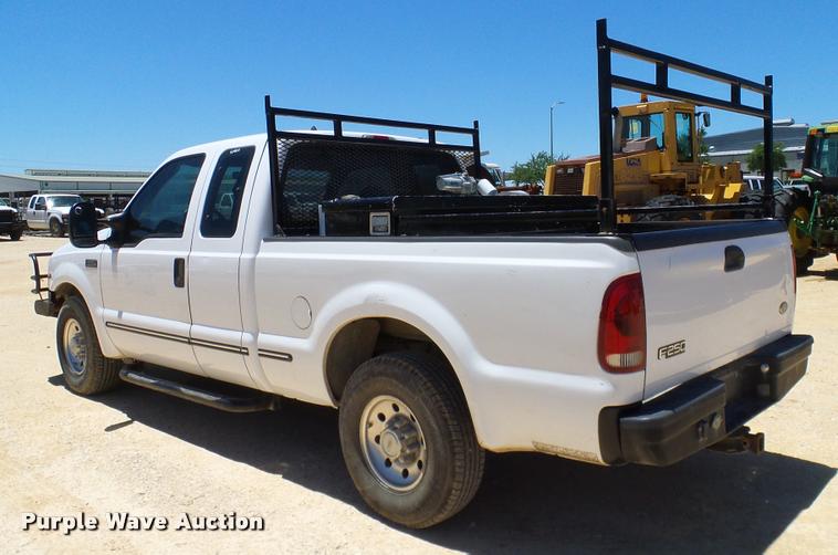 image for item DA6224 1999 Ford F250 Super Duty SuperCab pickup truck