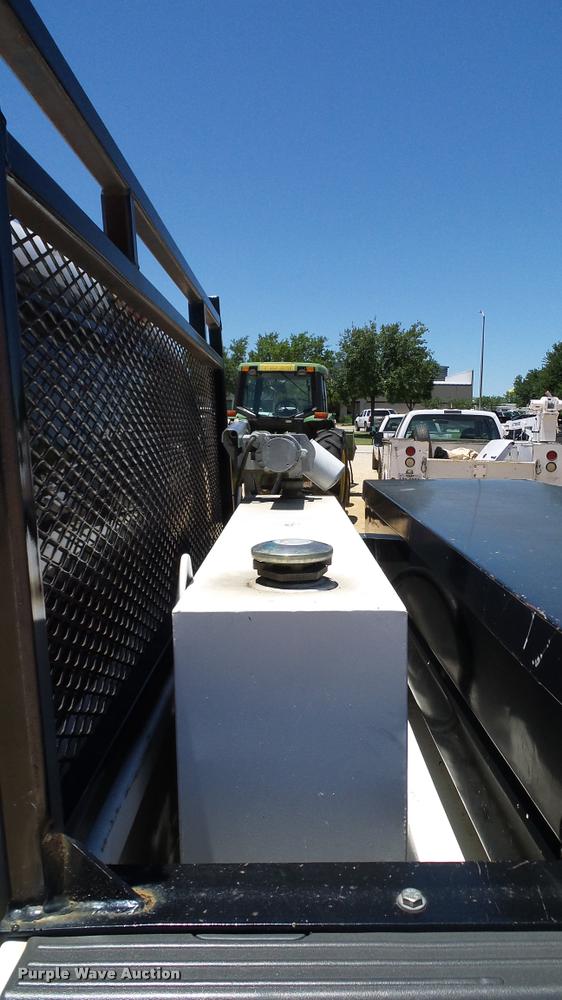 image for item DA6224 1999 Ford F250 Super Duty SuperCab pickup truck