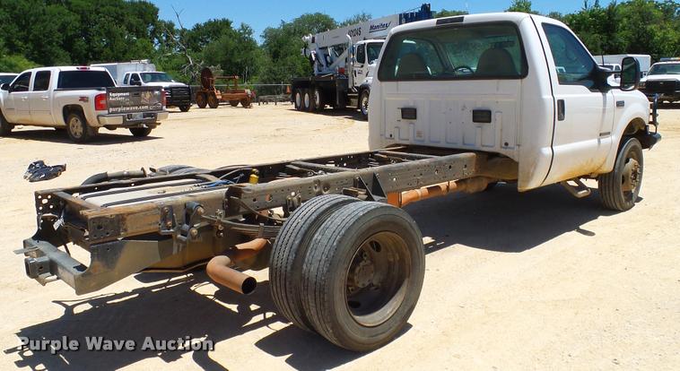 image for item DA6227 2002 Ford F550 truck cab and chassis