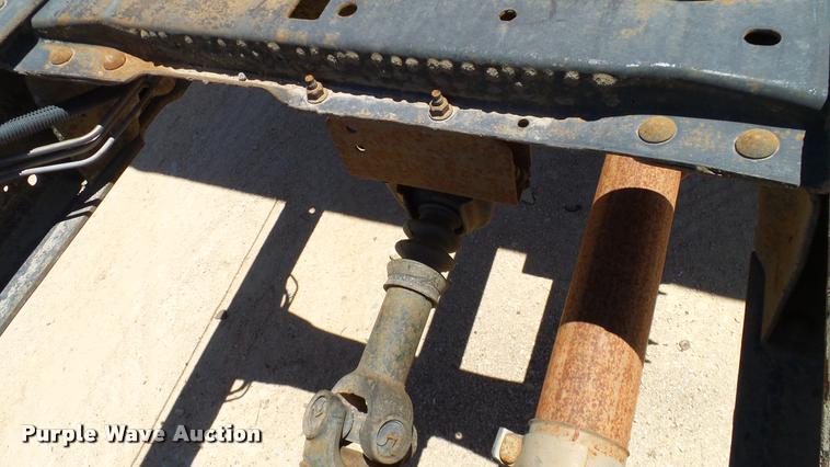 image for item DA6227 2002 Ford F550 truck cab and chassis