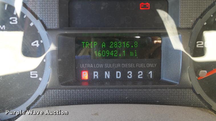 image for item DA6228 2008 Ford F350 Super Duty SuperCab pickup truck cab and chassis