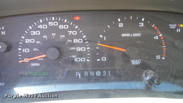 image for item DA6232 2002 Ford F350 Super Duty SuperCab pickup truck