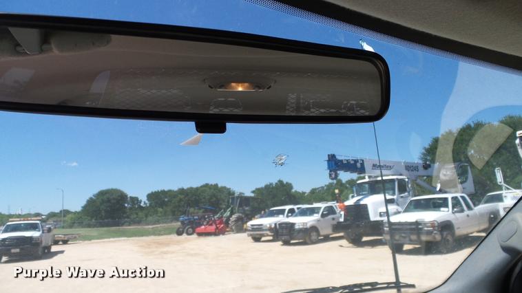 image for item DA6232 2002 Ford F350 Super Duty SuperCab pickup truck