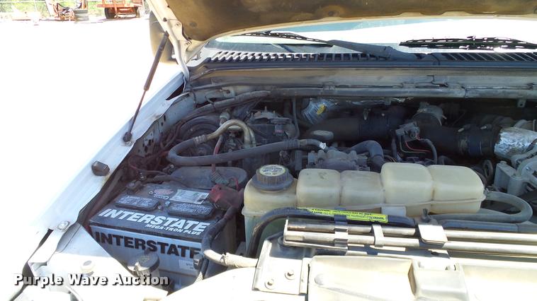 image for item DA6232 2002 Ford F350 Super Duty SuperCab pickup truck