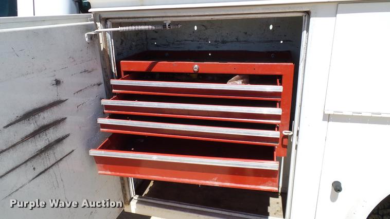 image for item DA6232 2002 Ford F350 Super Duty SuperCab pickup truck