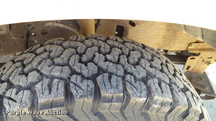 image for item DA6232 2002 Ford F350 Super Duty SuperCab pickup truck