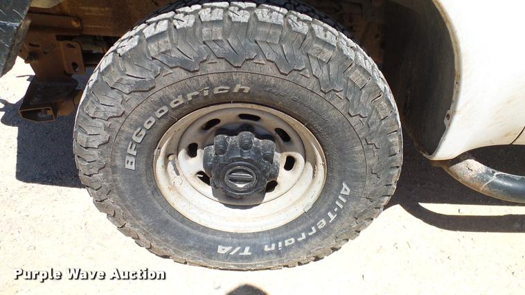 image for item DA6232 2002 Ford F350 Super Duty SuperCab pickup truck