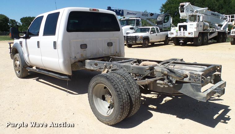 image for item DA6234 2009 Ford F550 Crew Cab truck cab and chassis