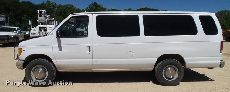 image for item DA6235 2000 Ford Econoline E250 Extended van