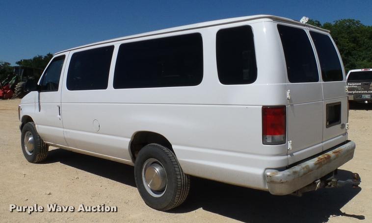 image for item DA6235 2000 Ford Econoline E250 Extended van