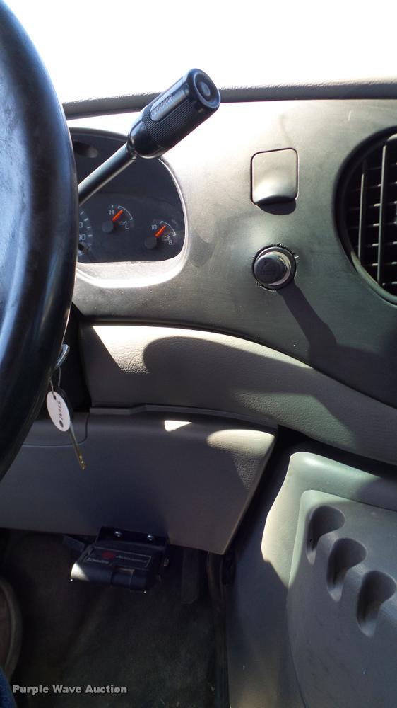 image for item DA6235 2000 Ford Econoline E250 Extended van