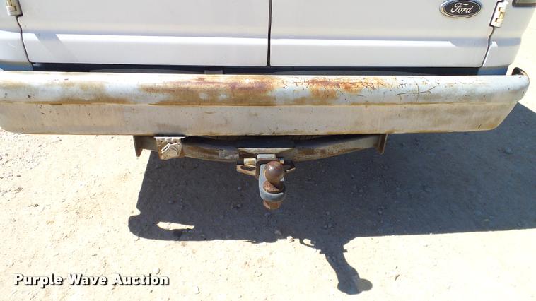 image for item DA6235 2000 Ford Econoline E250 Extended van