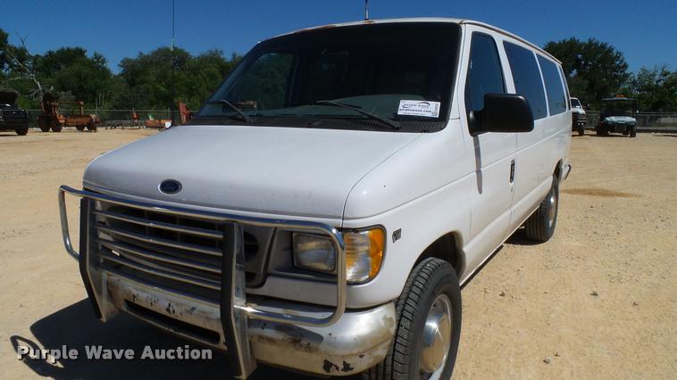 image for item DA6235 2000 Ford Econoline E250 Extended van