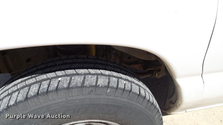 image for item DA6235 2000 Ford Econoline E250 Extended van