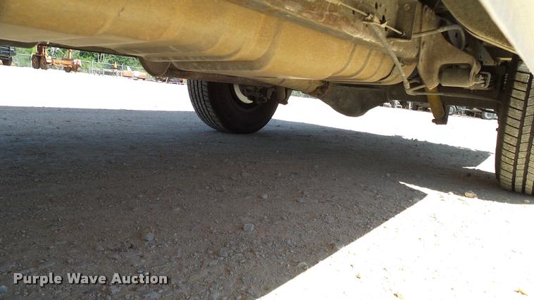 image for item DA6235 2000 Ford Econoline E250 Extended van