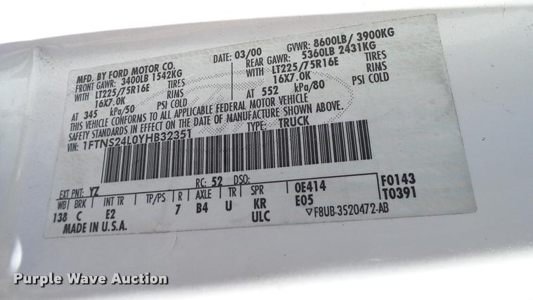 image for item DA6235 2000 Ford Econoline E250 Extended van