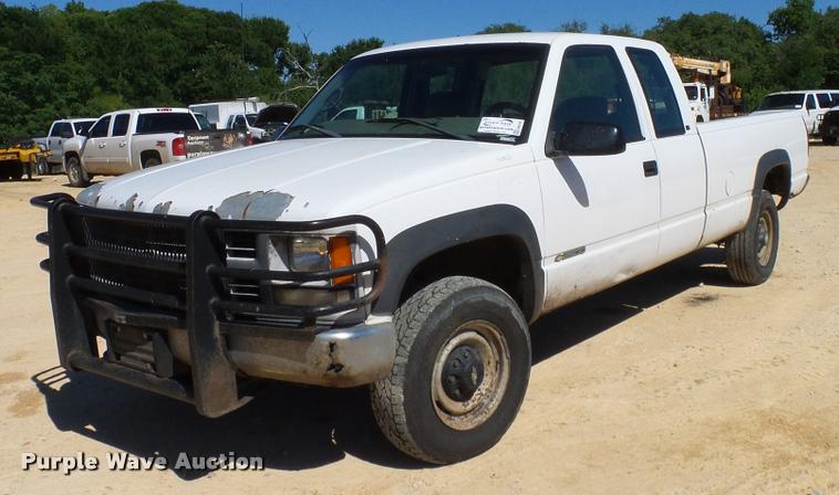 image for item DA6240 1997 Chevrolet 2500 Ext. Cab pickup truck