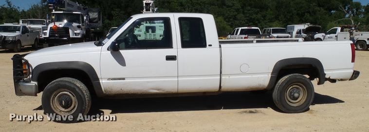 image for item DA6240 1997 Chevrolet 2500 Ext. Cab pickup truck
