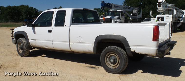 image for item DA6240 1997 Chevrolet 2500 Ext. Cab pickup truck