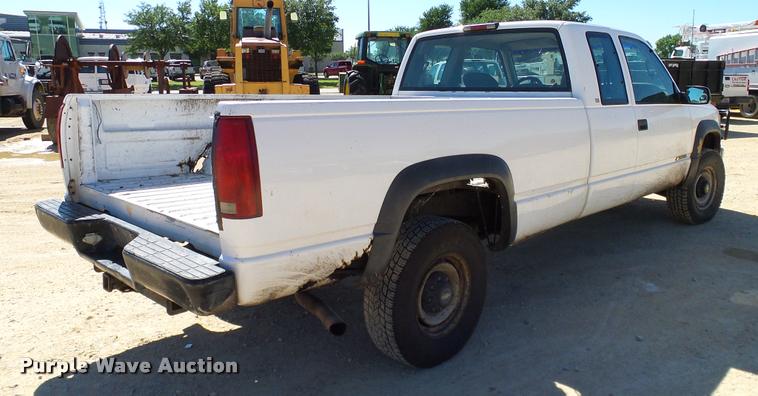 image for item DA6240 1997 Chevrolet 2500 Ext. Cab pickup truck