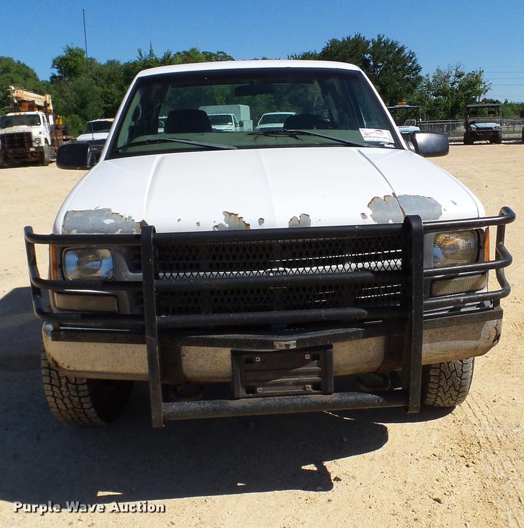 image for item DA6240 1997 Chevrolet 2500 Ext. Cab pickup truck