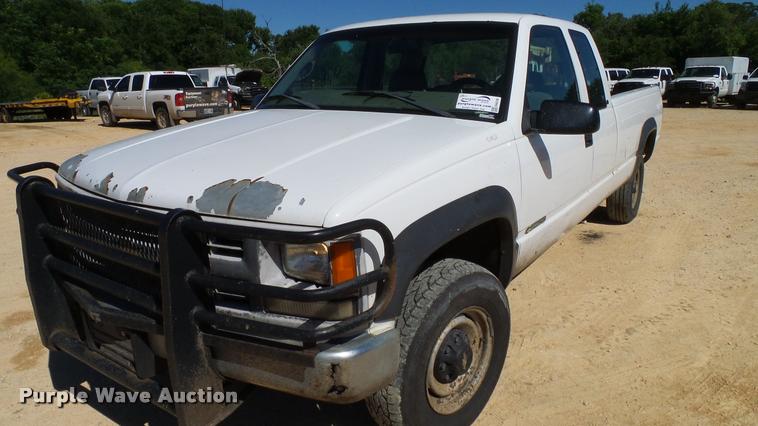 image for item DA6240 1997 Chevrolet 2500 Ext. Cab pickup truck