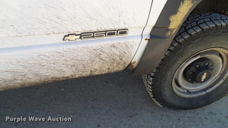 image for item DA6240 1997 Chevrolet 2500 Ext. Cab pickup truck