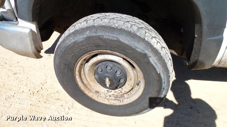 image for item DA6240 1997 Chevrolet 2500 Ext. Cab pickup truck