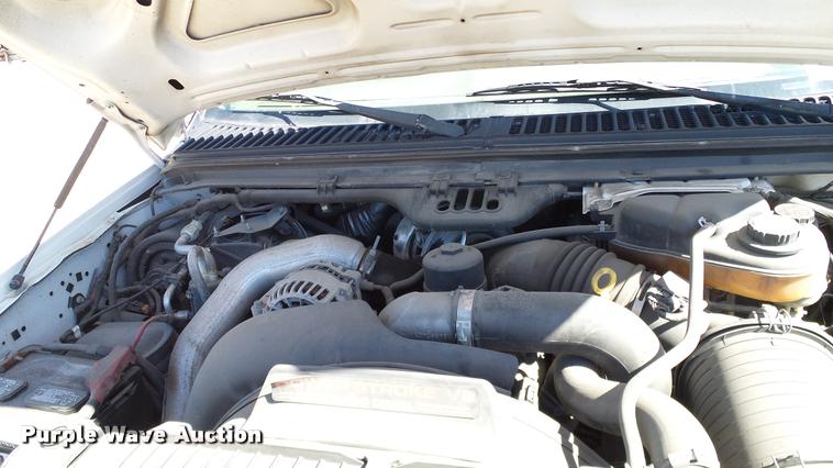 image for item DA6241 2006 Ford F250 Super Duty Crew Cab pickup truck